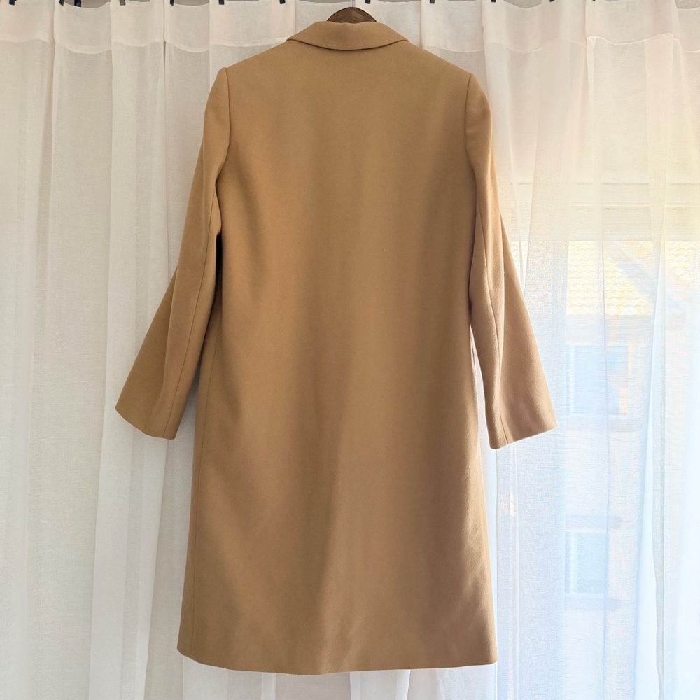 ARITZIA BABATON STEDMAN COAT IN CAMEL/ GOLD - Picture 7 of 9
